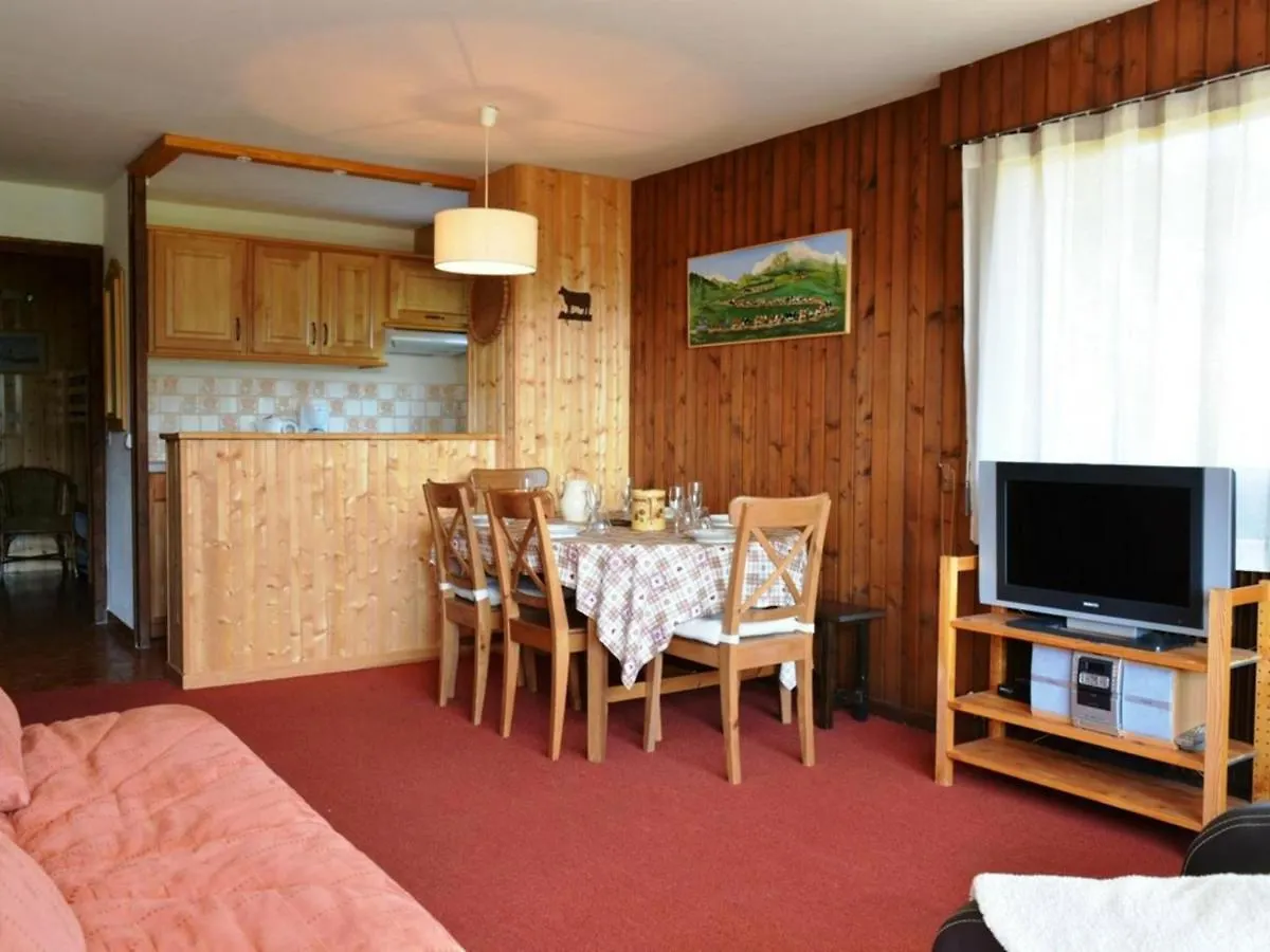 Appt 3 Pieces 6 Pers Avec Cheminee Et Navette Proche Le Grand-Bornand - Fr-1-241-47 Apartment